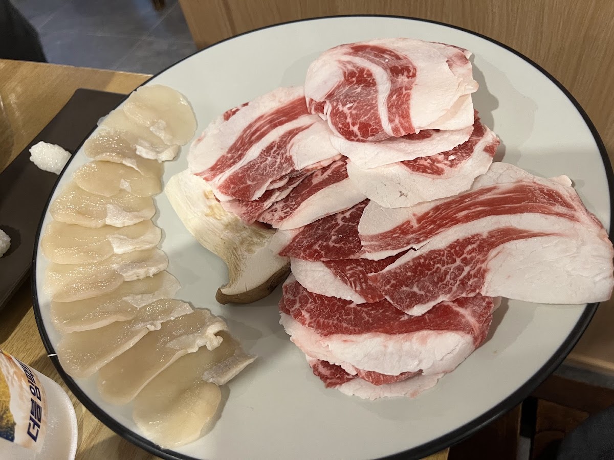 Jindaegam City Hall-4